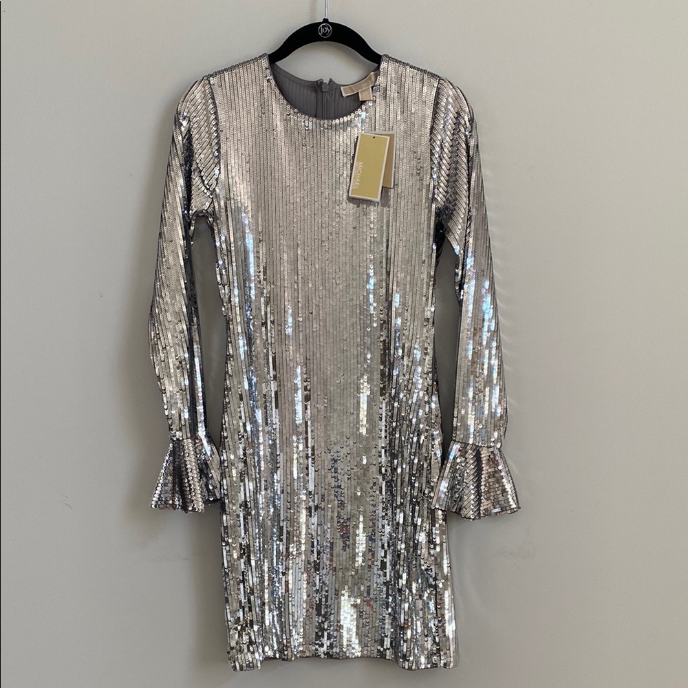 😍Michael Kors Silver Sequin Sheath Mini Dress with Bell Sleeves XS